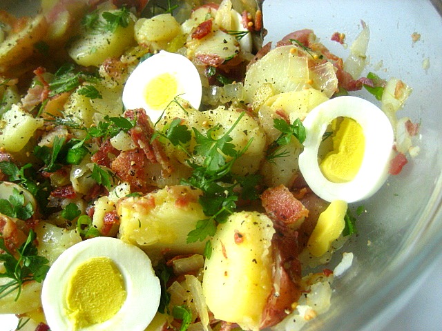 Authentic German Potato Salad No Bacon