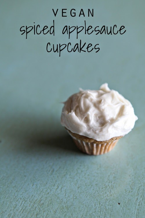 the FARMER'S wife {vegan spiced applesauce cupcakes}
