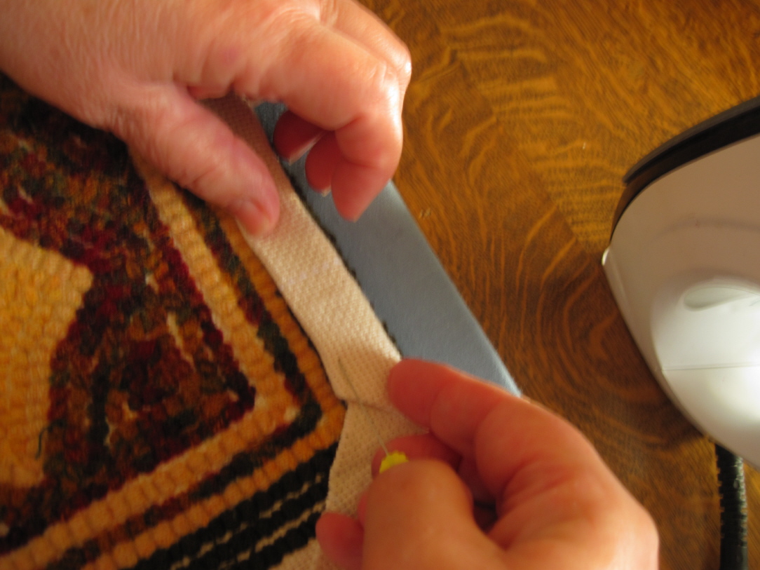 It's My Life! HOW TO BIND A HOOKED RUG