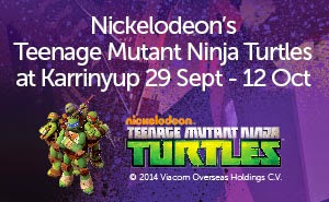 TMNT Teenage Mutant Ninja Turtles Dual Compartment Canteen with Strap, Sip and Snack