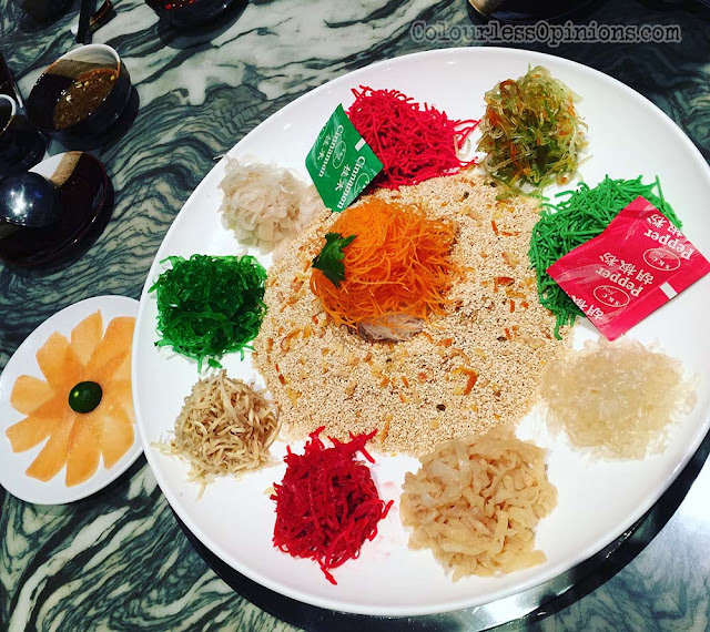 How to not prosperous after many Lou Sang's like this?! yezi the roof cny yee sang yu sang