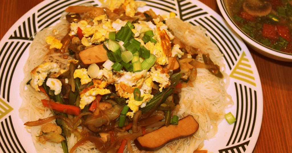 Rice Noodles with Tofu and Veggies