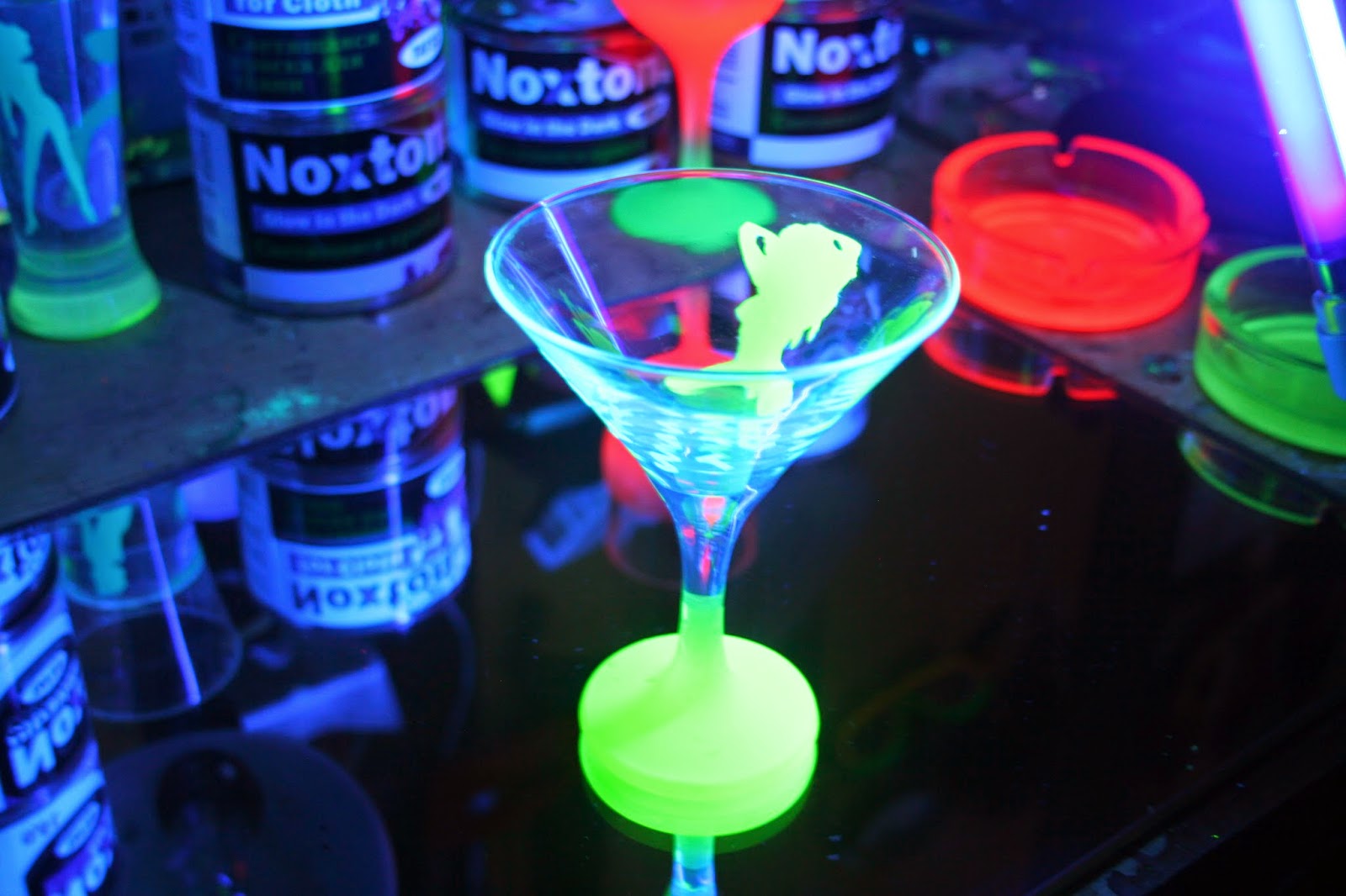 Люминесцентная Краска Леруа Мерлен