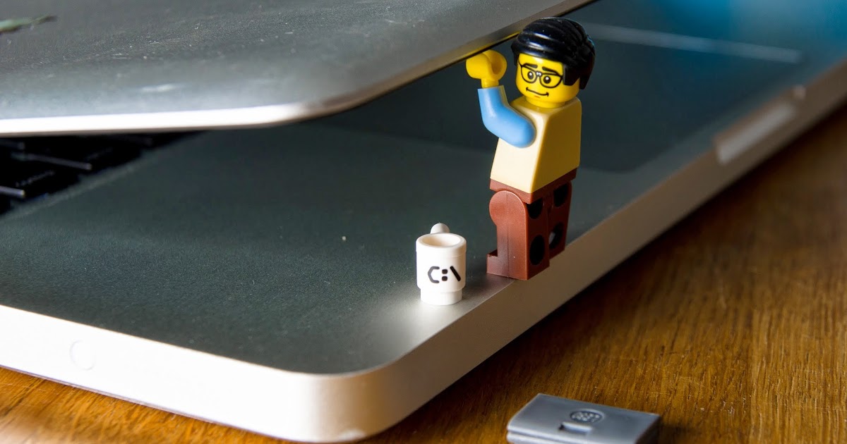 Lego Minifigures in the Wild: Lego Minifigure Series 7 Computer ... image.