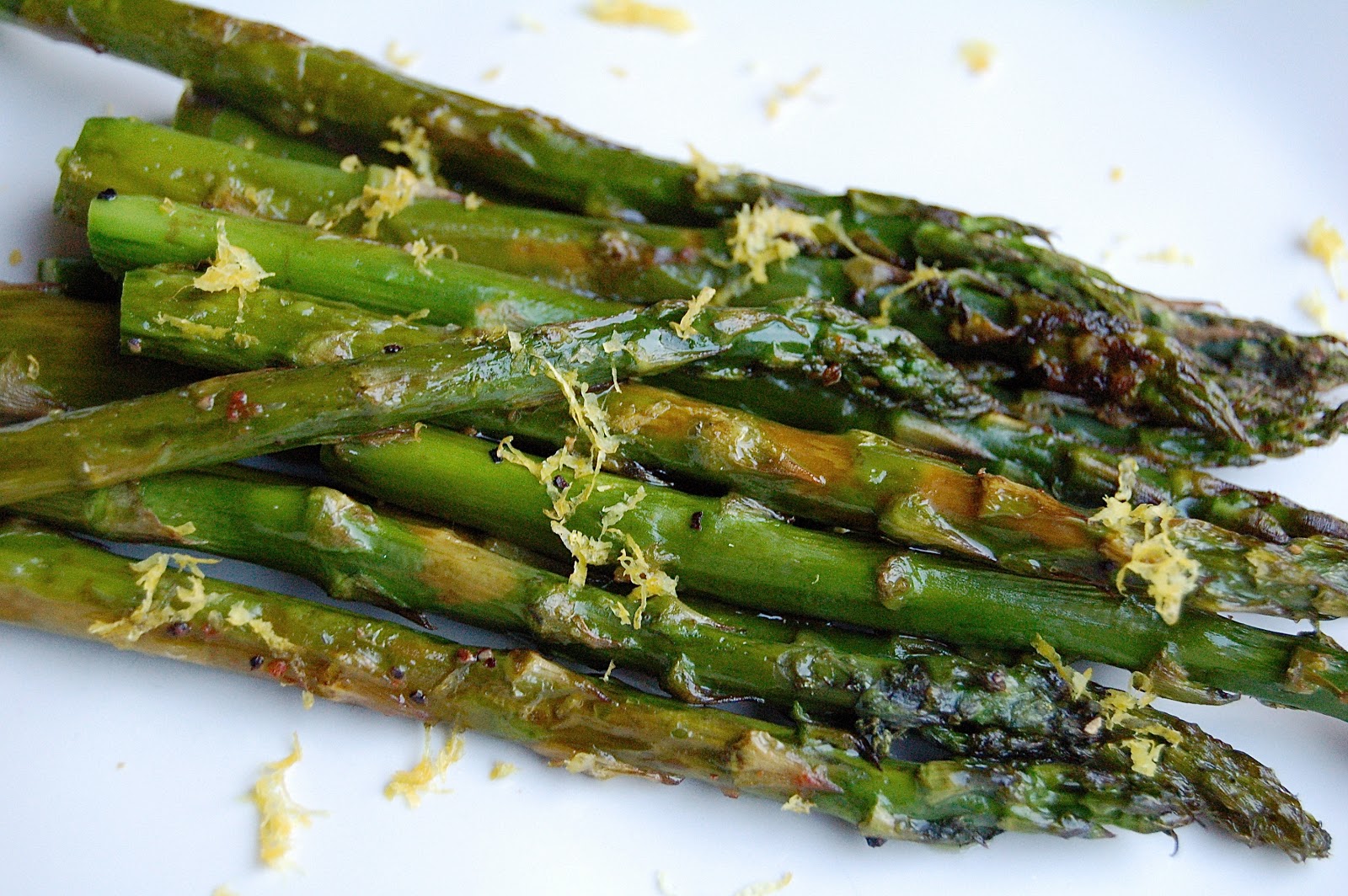 Kettler Cuisine Lemon Roasted Asparagus