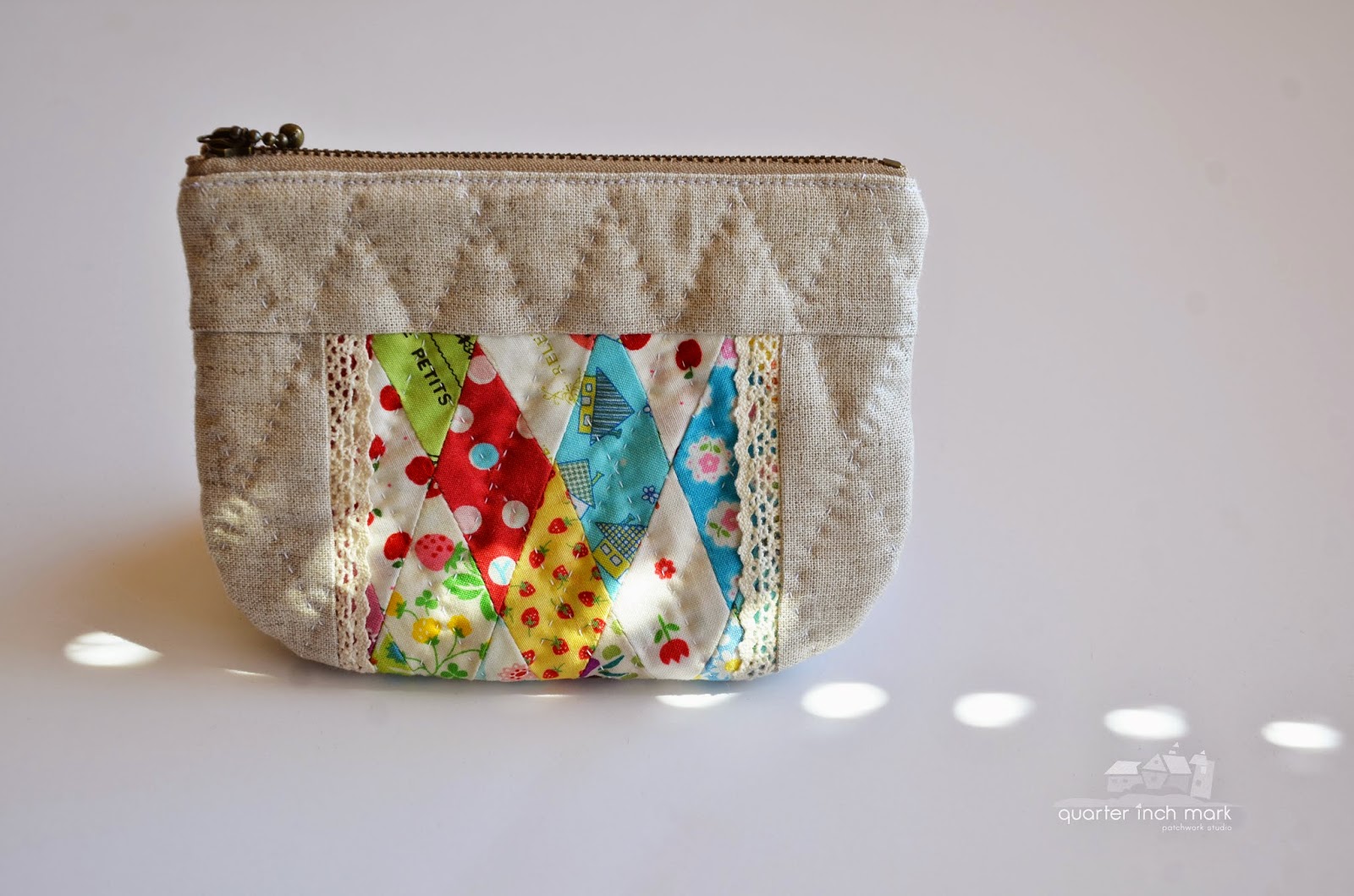 1/4" mark Handmade Patchwork {Love} Zippered Pouches