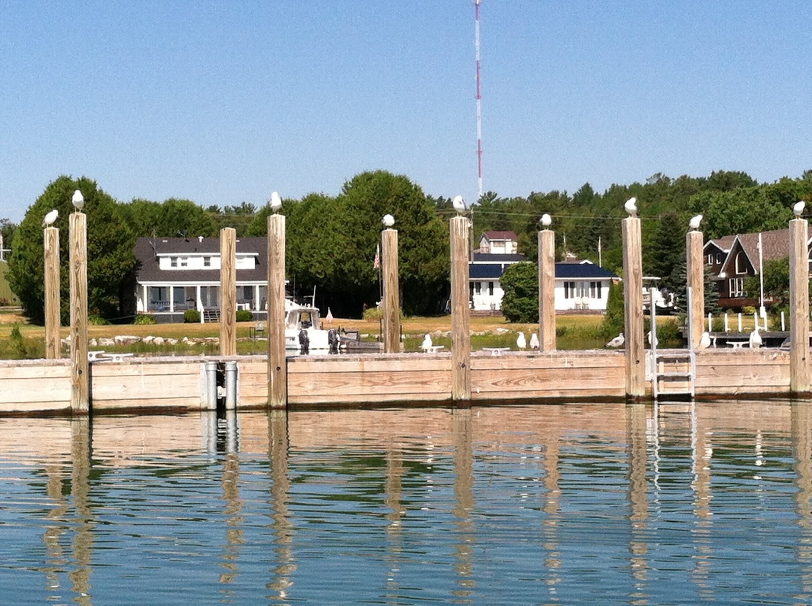 Sunny Days Harbor Island, Detour Village to Cheboygan