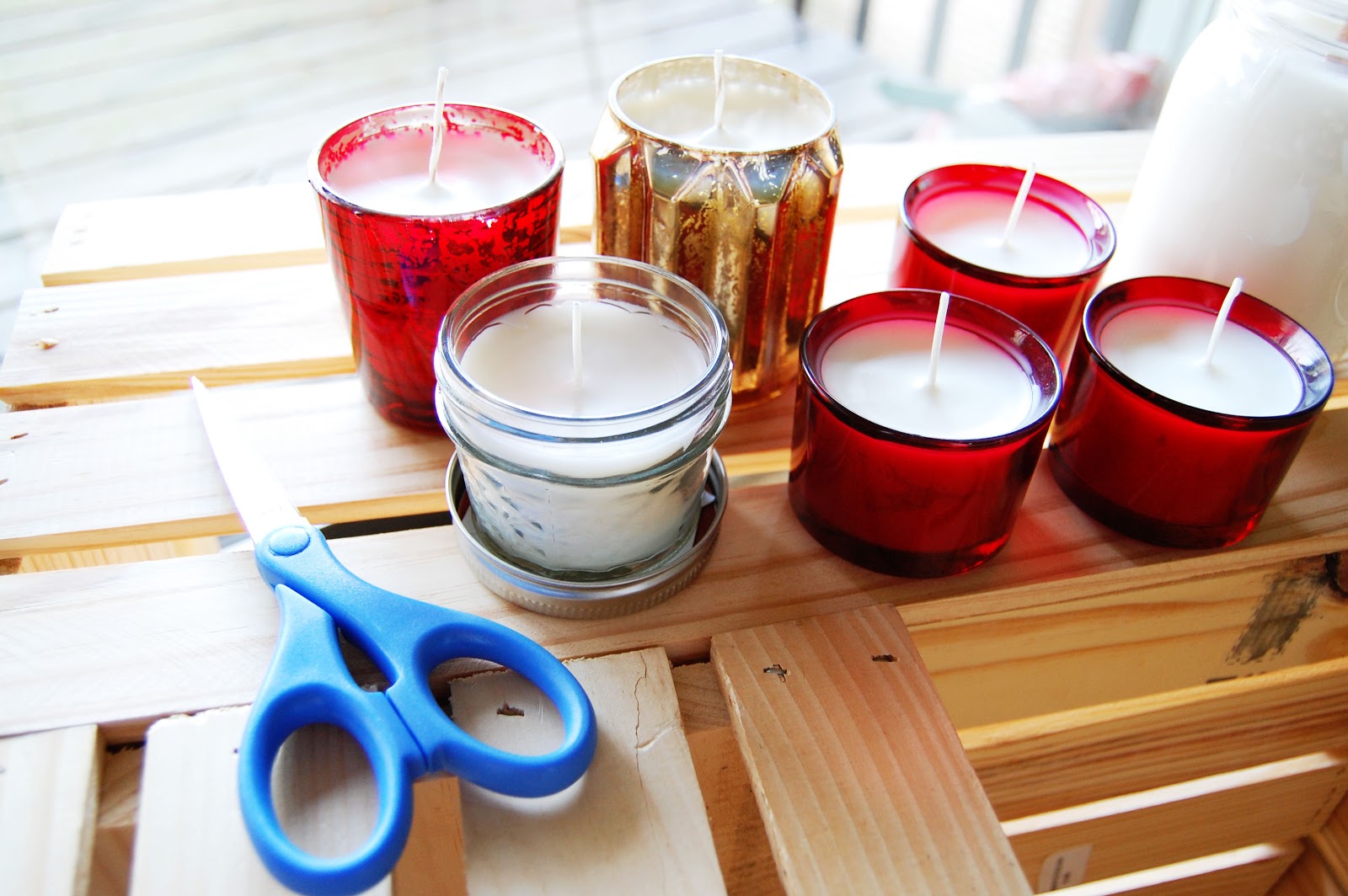 DIY Popsicle Stick Wick Holders  Diy soy candles scented, Soy