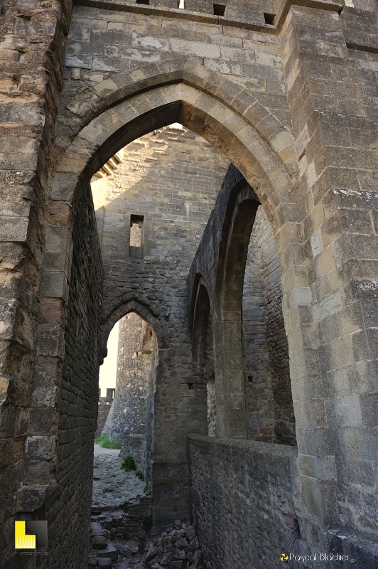 système de défense de la porte de l'Aude à Carcassonne système de défense de la porte de l'Aude à Carcassonne photographie Pascal Blachier
