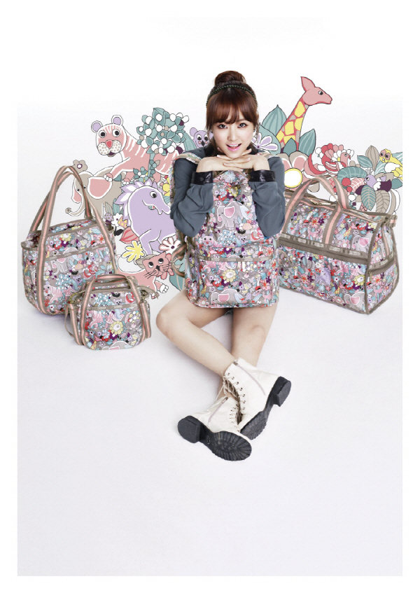 twenty2 blog Park Bo Young for LeSportsac Korea Spring/Summer 2013 Ad