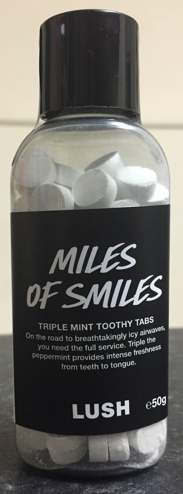All Things Lush UK Miles Of Smiles Toothy Tabs