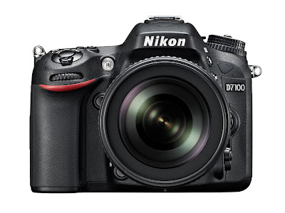 Kamera DSLR Nikon D7100