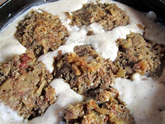 PotatoBurgers reheating in Gravy PotatoBurgers reheating in Gravy