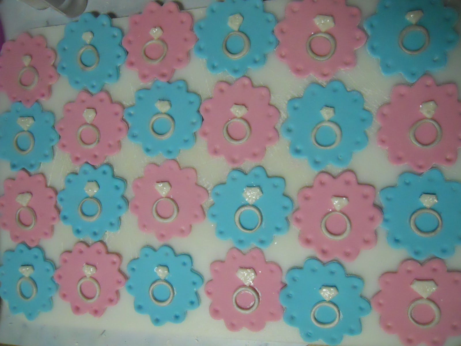 Cakes and Bakes: Bridal Shower Cupcake Toppers
