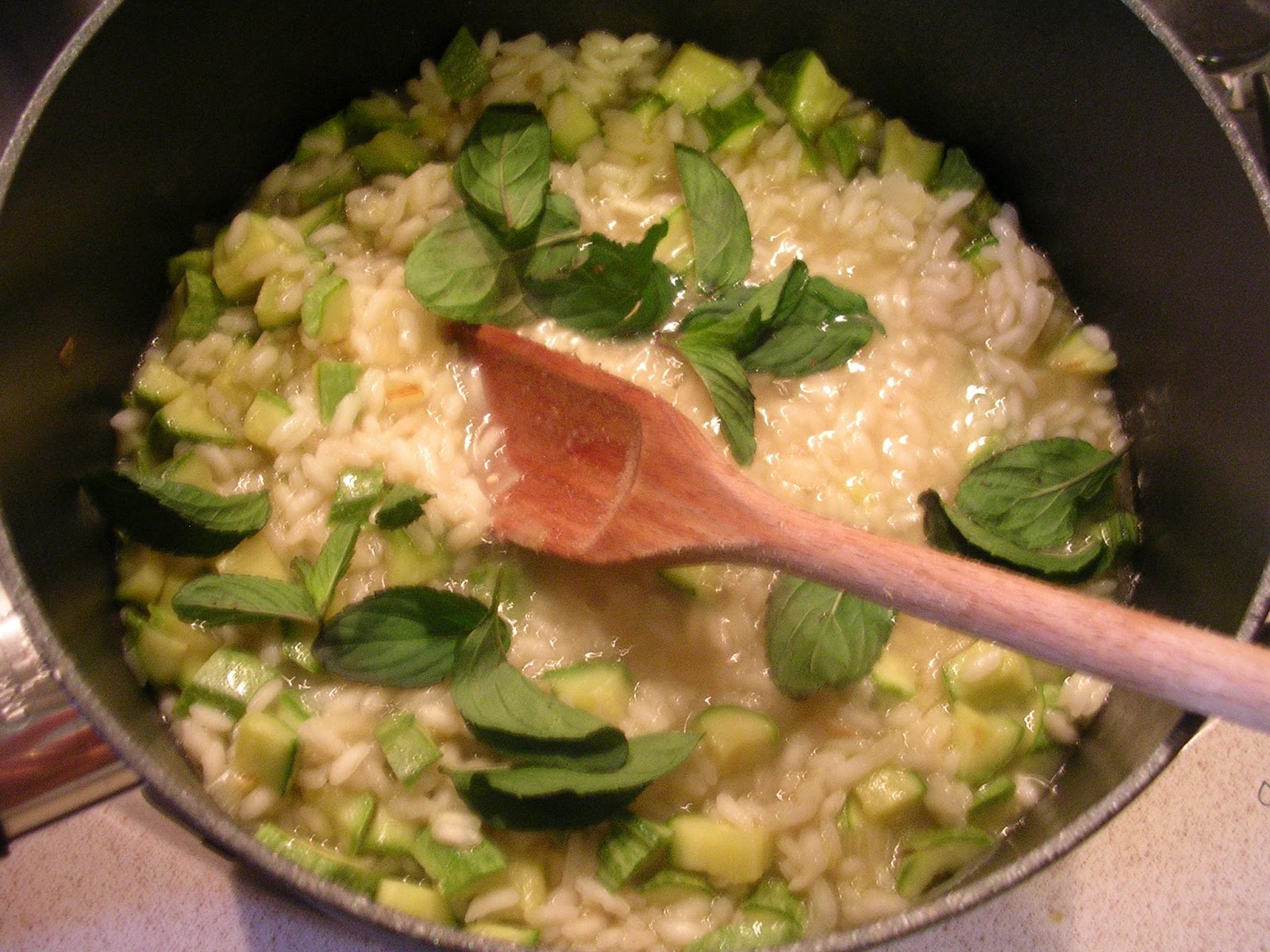 L'isola di Giada RISOTTO MENTA E ZUCCHINI