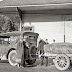 very interesting look at a early form or trailer. I bet a lot of methods and inventions were used until the ball hitch became the universal method