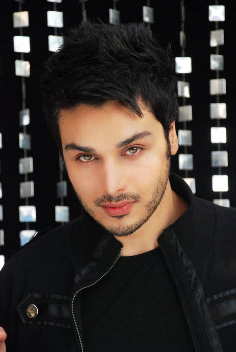 HD WALLPAPERS: Ahsan Khan