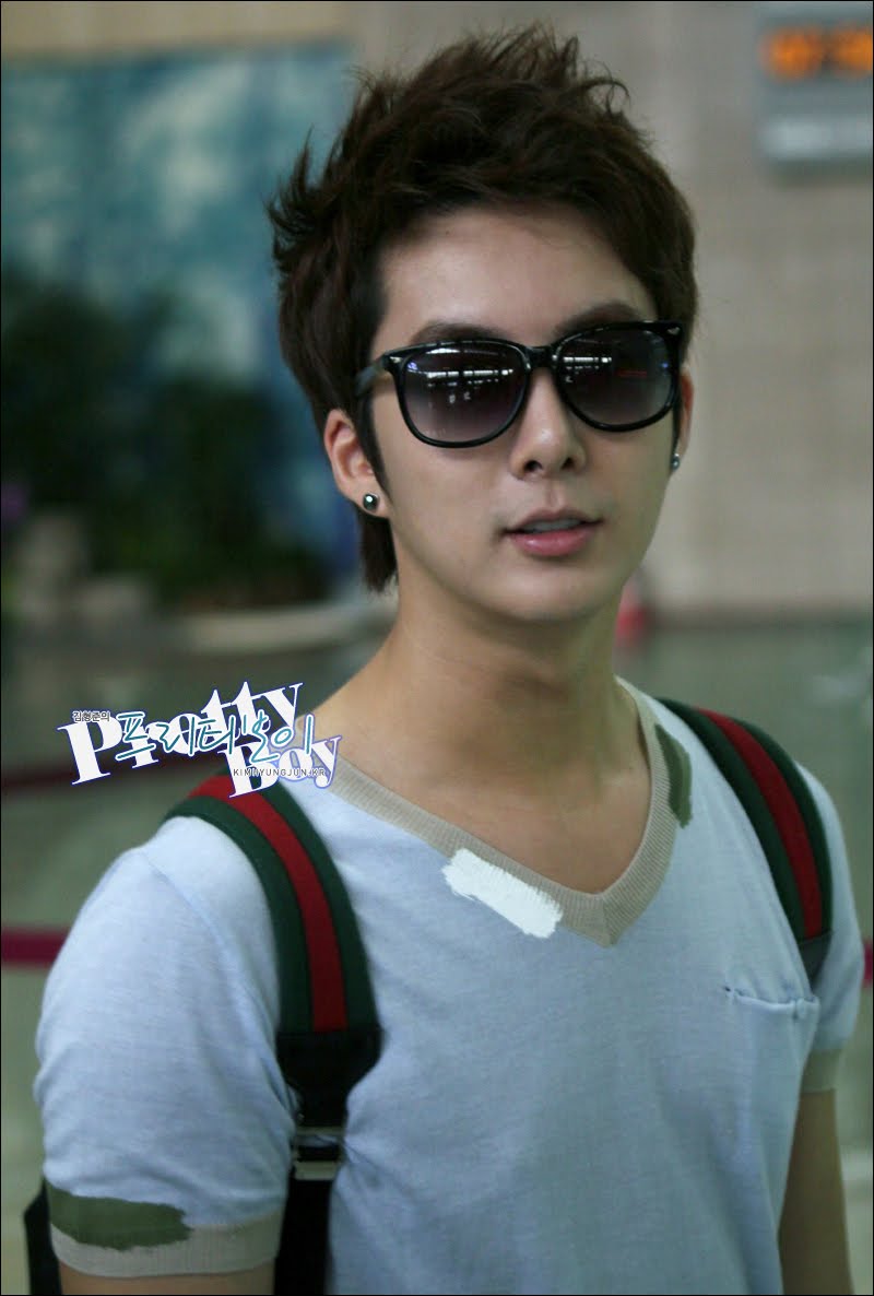 pic 110726 kim hyung jun departure japan pic 110726 kim hyung jun departure japan