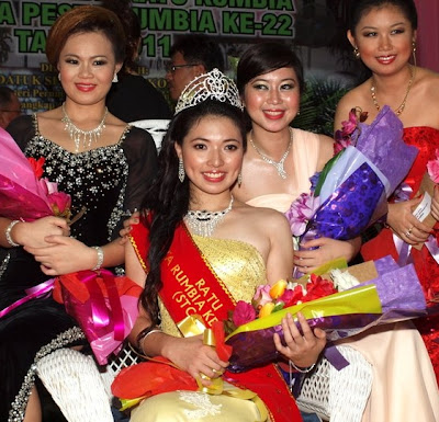 Stacy James Anggin Dimahkota Ratu Rumbia Stacy James Anggin Dimahkota Ratu Rumbia