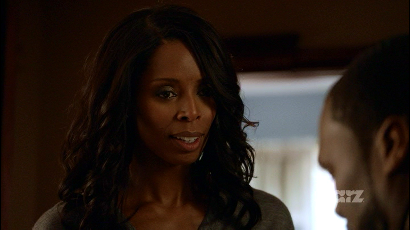 How Old Is Vivica Fox?