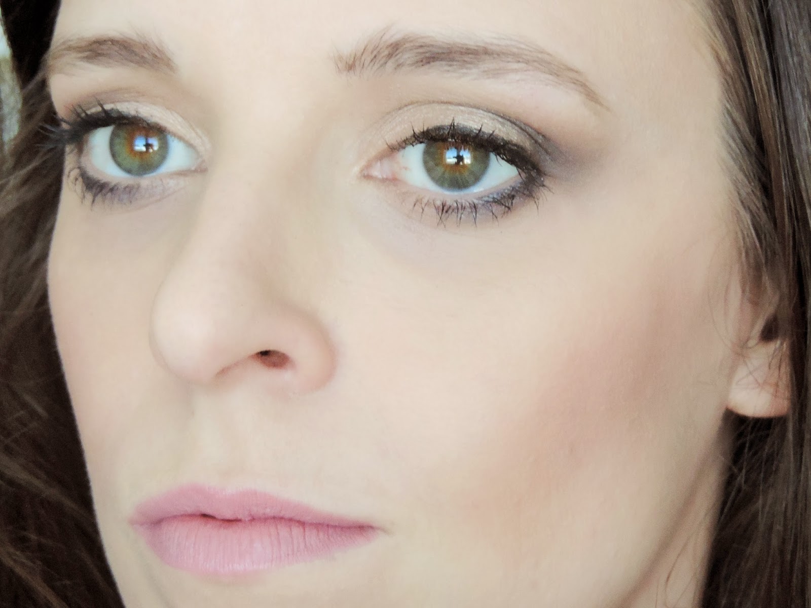 Vichy Teint Ideal Cream Foundation Applied