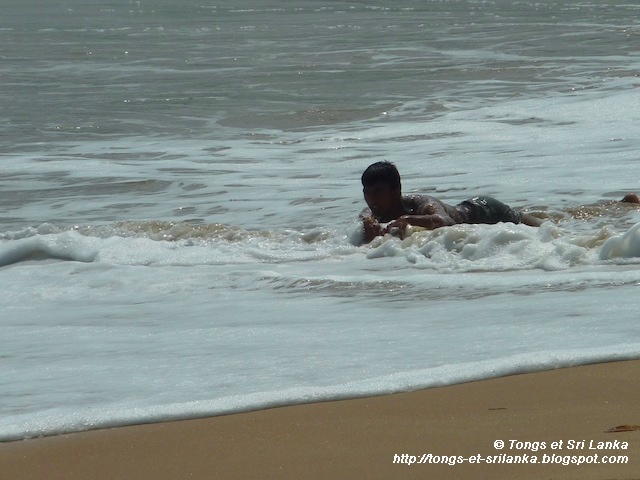 surf a tangalle au Sri Lanka