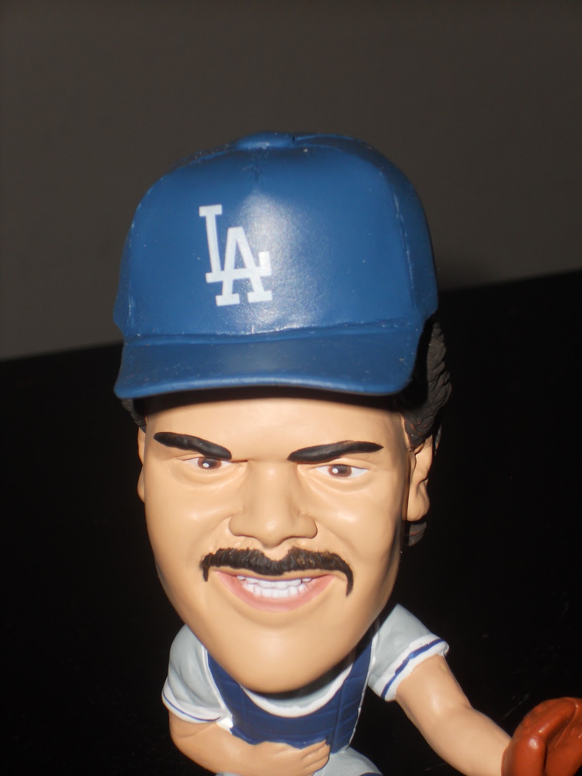 Dodgerbobble: Bobblehead Of The Day: Mike Piazza Headliner