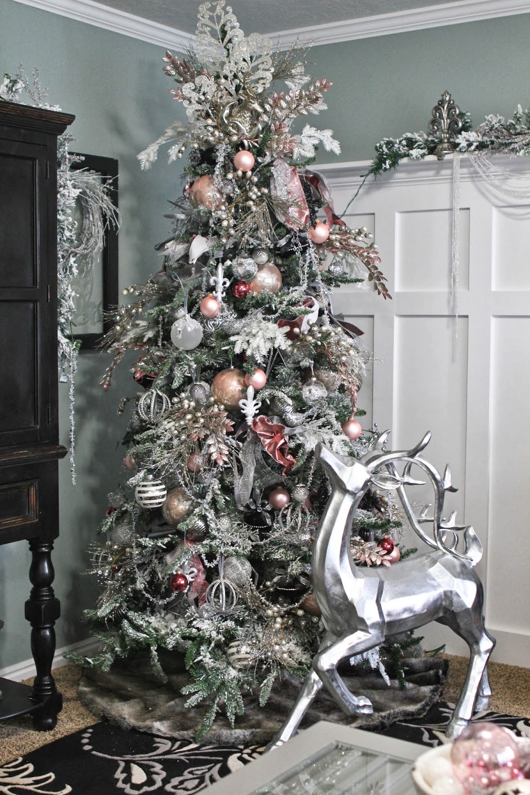 I Love Formal Christmas Trees There Are Some Of My Favorite Ones To Decorate At Clients Homes So Decided This Year That Wanted House I Love Formal Christmas Trees There Are Some Of My Favorite Ones To Decorate At Clients Homes So Decided This Year That Wanted House