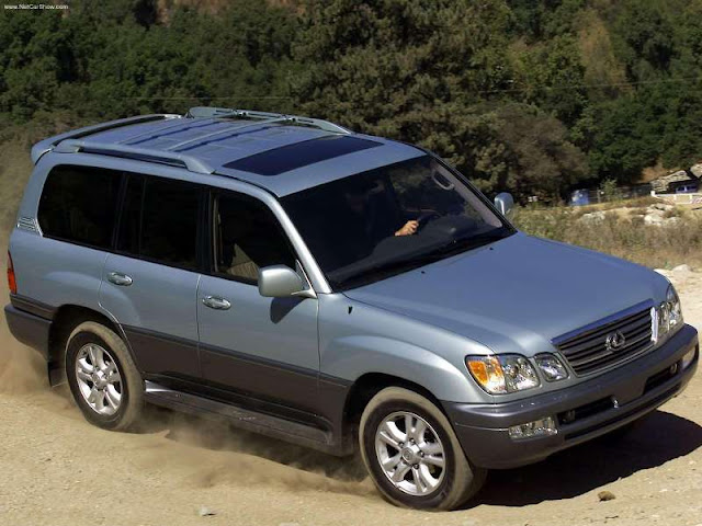 Lexus LX470 (2003)