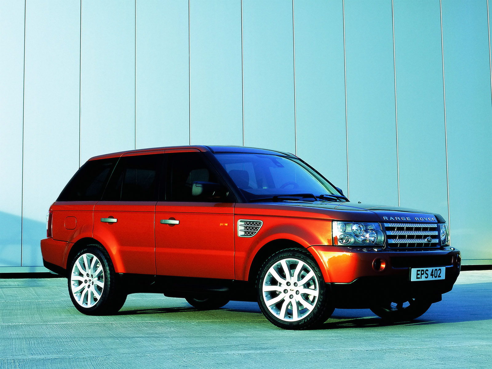 http://2.bp.blogspot.com/-iklxwkgid18/TkeXlWcpHMI/AAAAAAAACGE/F37s_cIyIEA/s1600/range+rover+sport-20.jpg