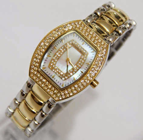jual jam tangan murah pria dan wanita berkhualitas jual jam tangan murah pria dan wanita berkhualitas