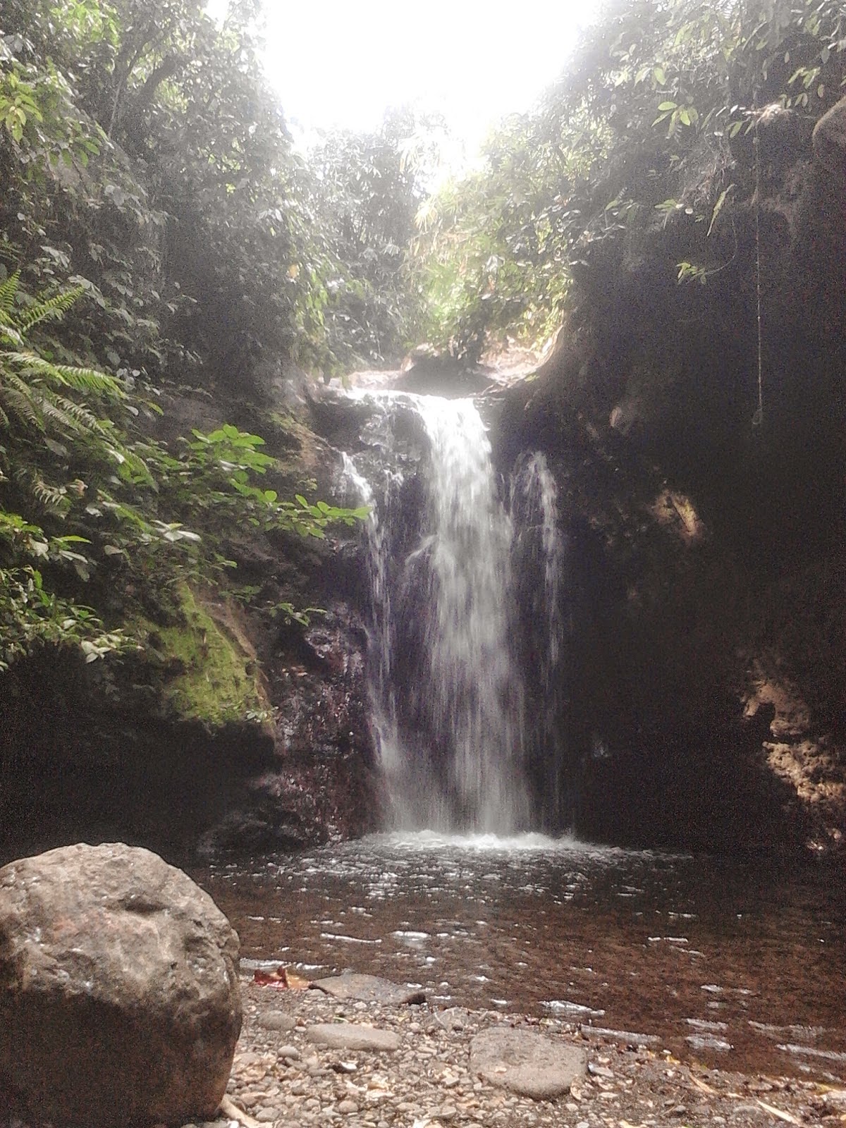 Air terjun Kalibendo, Kecamatan Glagah, Banyuwangi.