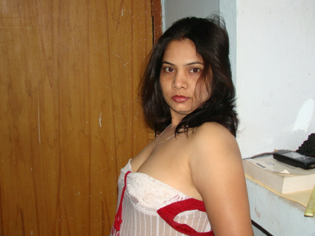 xxx shamless jr teen poseing pic picture of hot nacked couple
