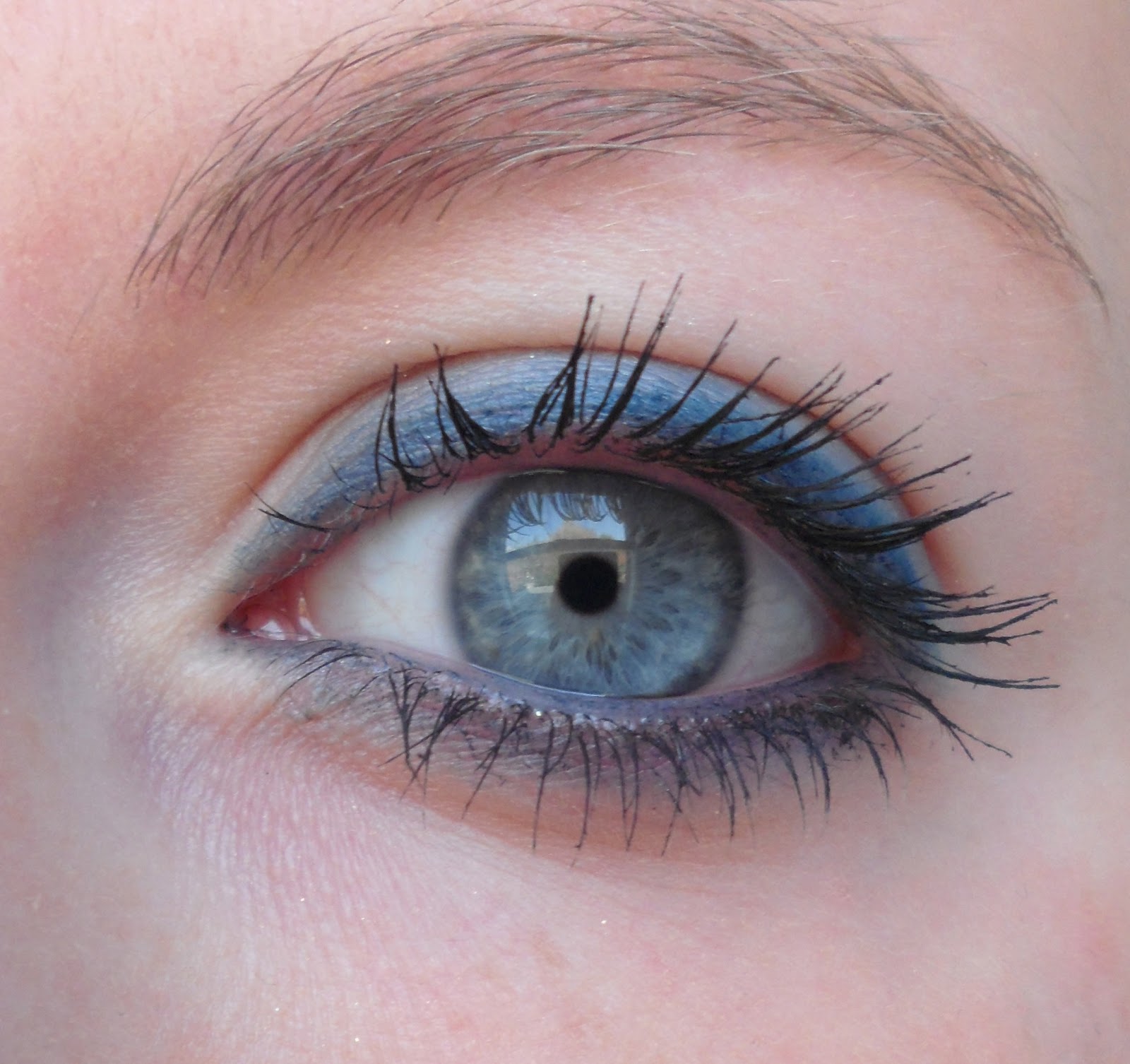 blink.pout.glow sleek kohl eyeliner pencil 'sapphire'