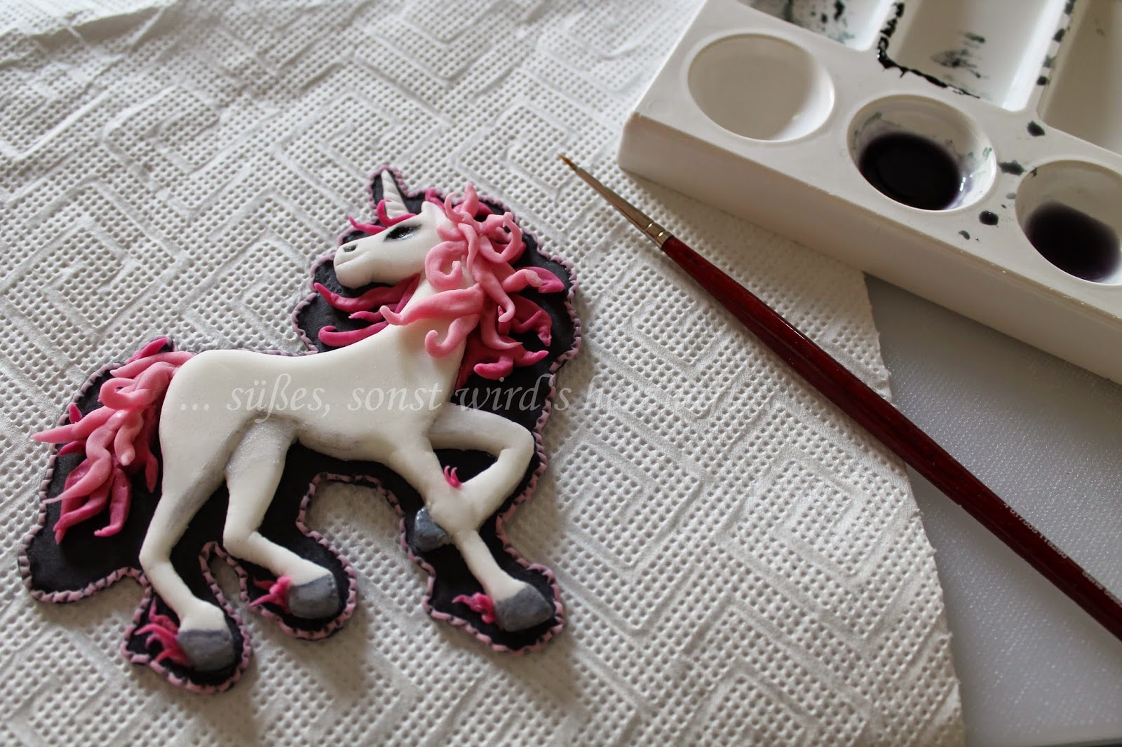 Weihnachtsuberraschung Fur Euch Bis Bald Bunte Knete Von Frl