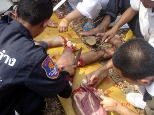 Ritual Pemuja Iblis ! Berpesta Makan Daging Manusia (photo) [ www.BlogApaAja.com ]