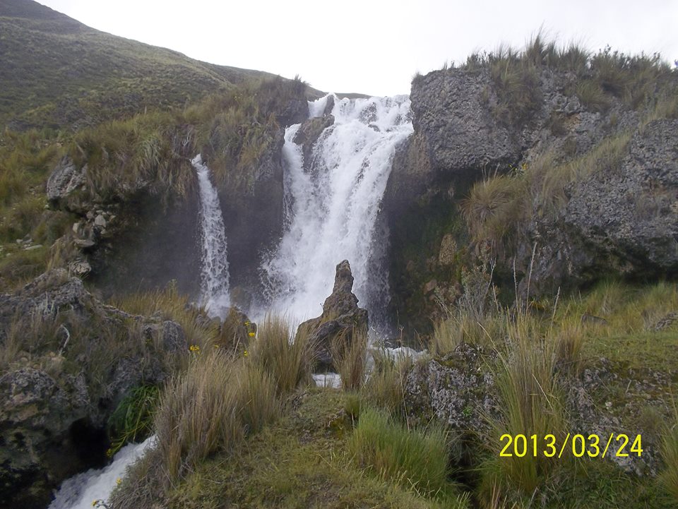 CATARATAS HERMOSOS - TOMAS