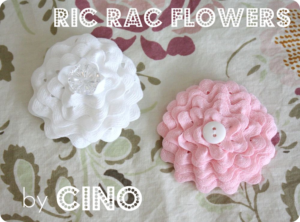 ric rac flower tutorial