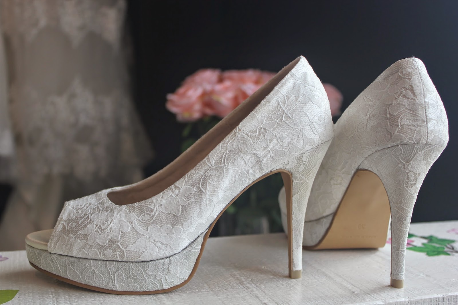 MY BRIDAL GOWN 4 Inches OffWhite Lace Bridal Shoes