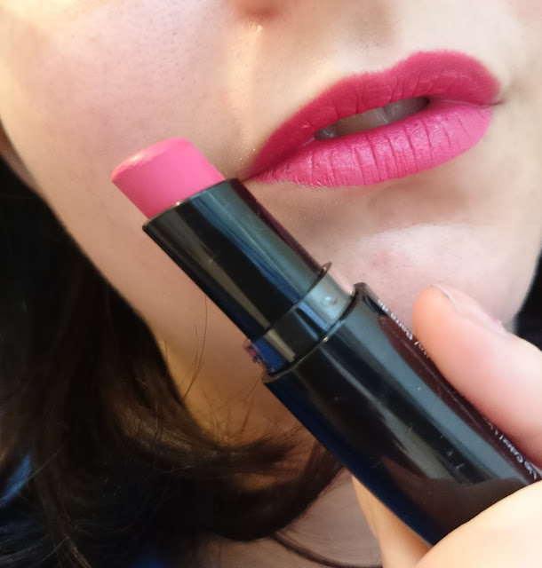 wet n wild Mega Last Lip Color E905D Smokin Hot Pink