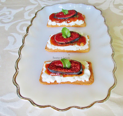 Crotinis com Requeijão e Doce de Figos ao Porto