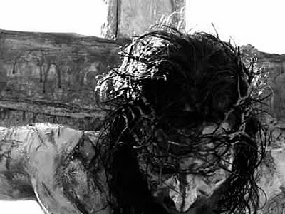 jesus christ on the cross pictures. images of jesus christ on