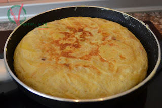 
tortilla De Patatas Y Calçots
