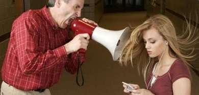 Quanto mais se grita com os adolescentes, pior eles se comportam