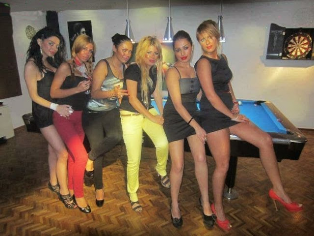 persian girl group dance mens was sex with satin girls video downloads