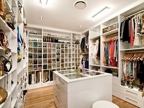 Sweet Harmonie: CLOSET.. EL SUEÑO DE UN VESTIDOR..
