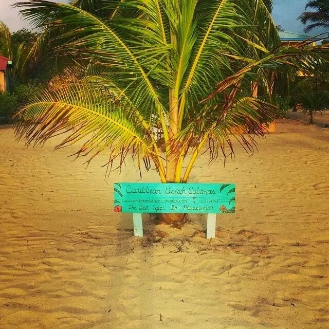 Remaxvipbelize - New sign on the beach