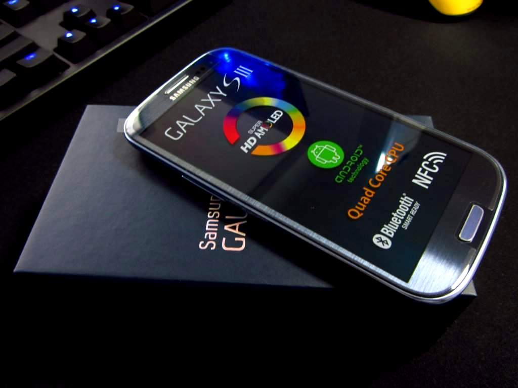 Samsung-Galaxy-S3-S-III.jpg