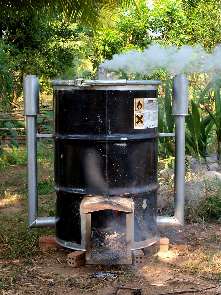 My Garden in Thailand Burning charcoal