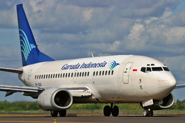Zonaaero Remajakan Armada Pesawat Garuda Indonesia Jual Boeing 737 500